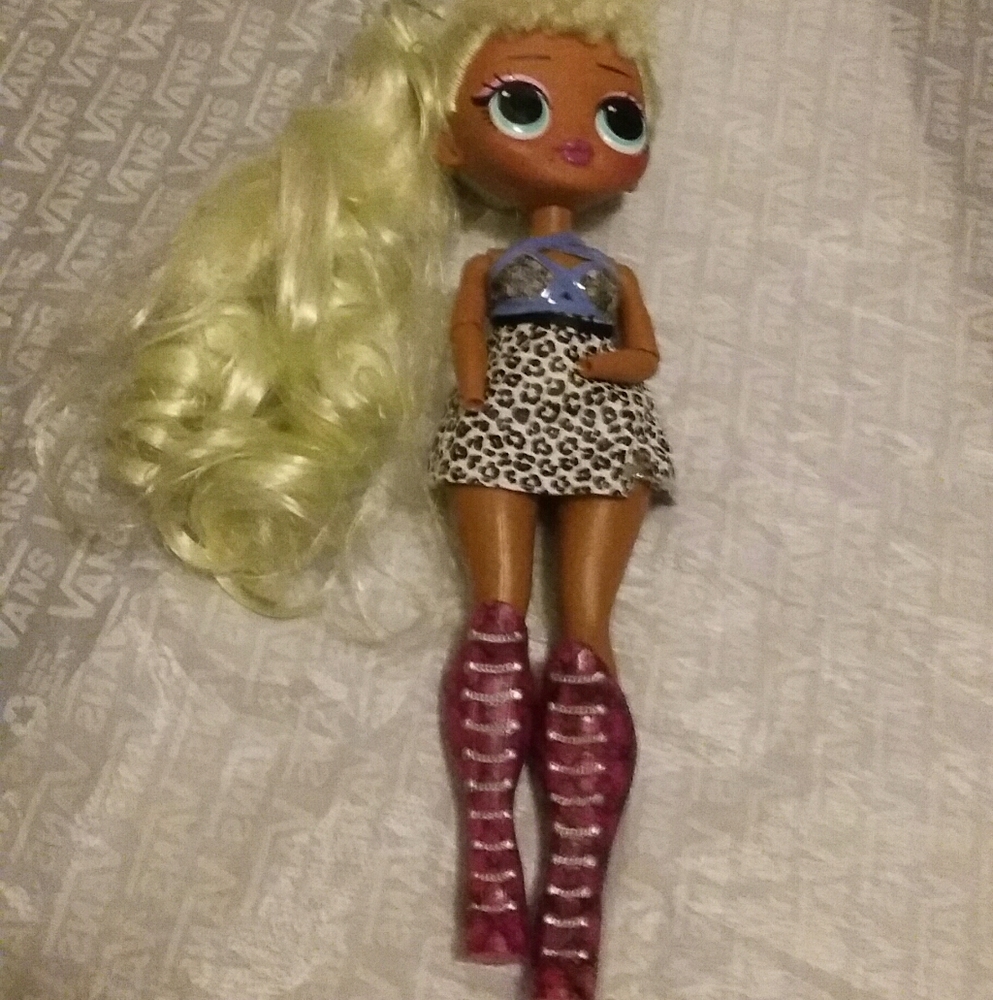 Lol fashion diva doll